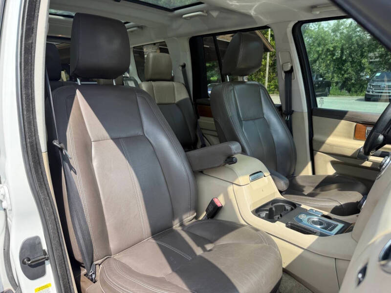 2016 Land Rover LR4 HSE LUX