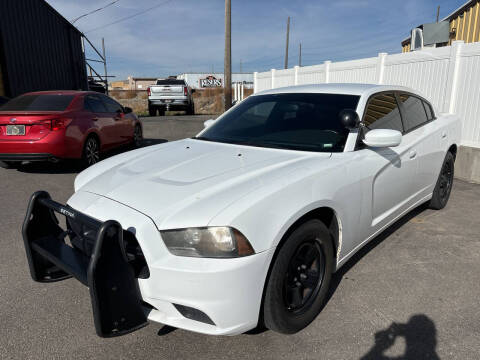 2013 Dodge Charger for sale at BELOW BOOK AUTO SALES in Idaho Falls ID