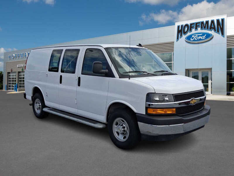 2024 Chevrolet Express 2500