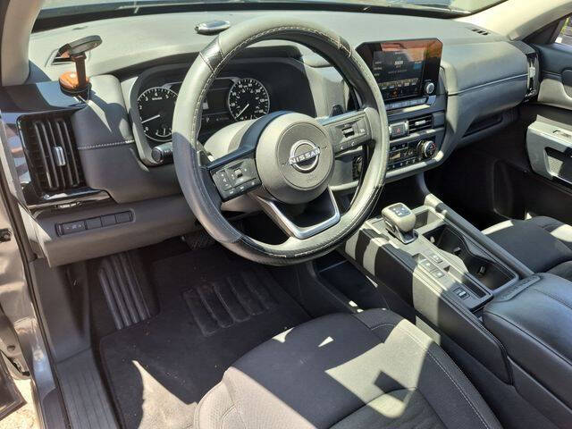 2024 Nissan Pathfinder S
