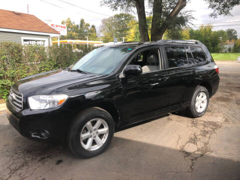 2010 Toyota Highlander for sale at CPM Motors Inc in Elgin IL