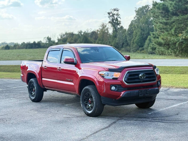2021 Toyota Tacoma SR5's photo