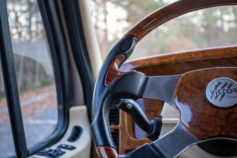 2015 Freightliner M2 106