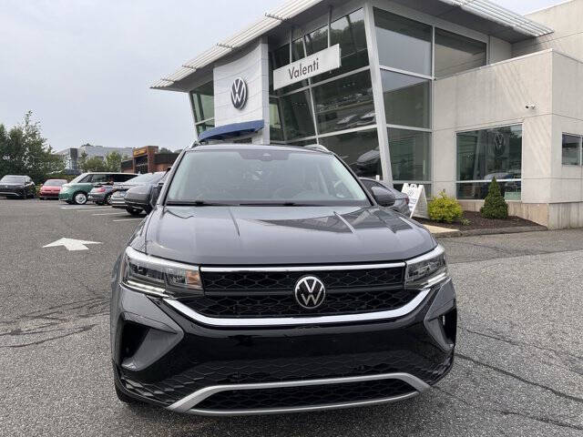 2023 Volkswagen Taos SE 4Motion