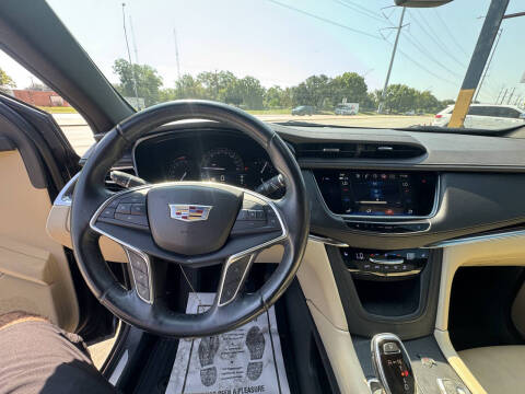 2019 Cadillac XT5 Luxury