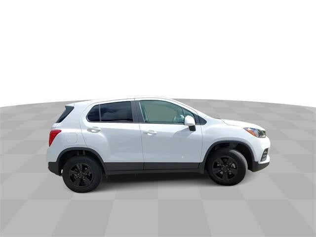 2022 Chevrolet Trax for sale at Bowman Auto Center in Clarkston, MI