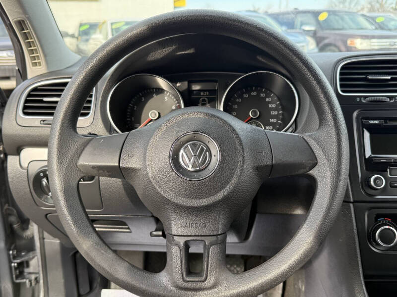 2014 Volkswagen Golf 2.5L PZEV