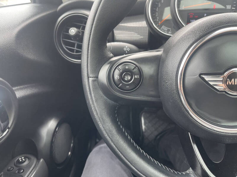 2015 MINI Hardtop 2 Door Cooper