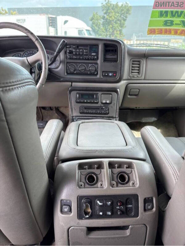 2002 GMC Yukon Denali