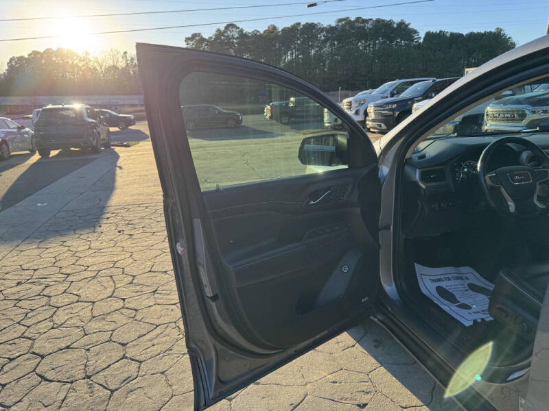 2021 GMC Acadia Denali