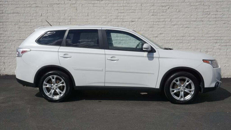 2015 Mitsubishi Outlander SE