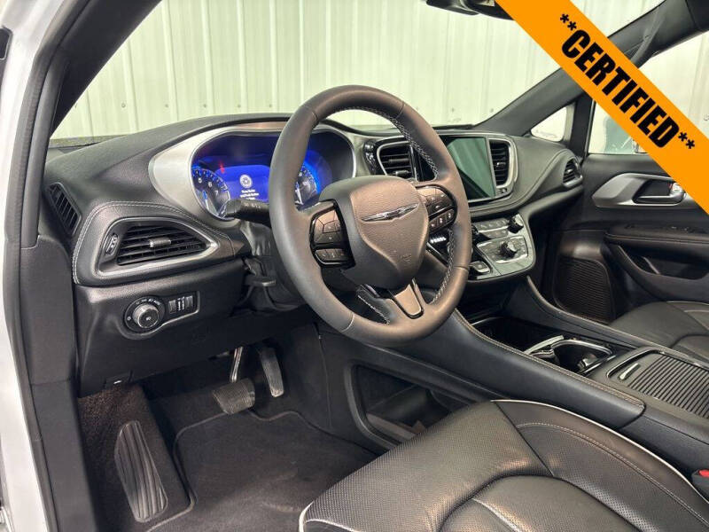 2022 Chrysler Pacifica Limited