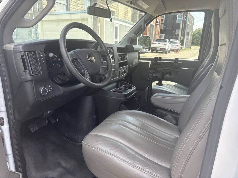 2019 Chevrolet Express 2500
