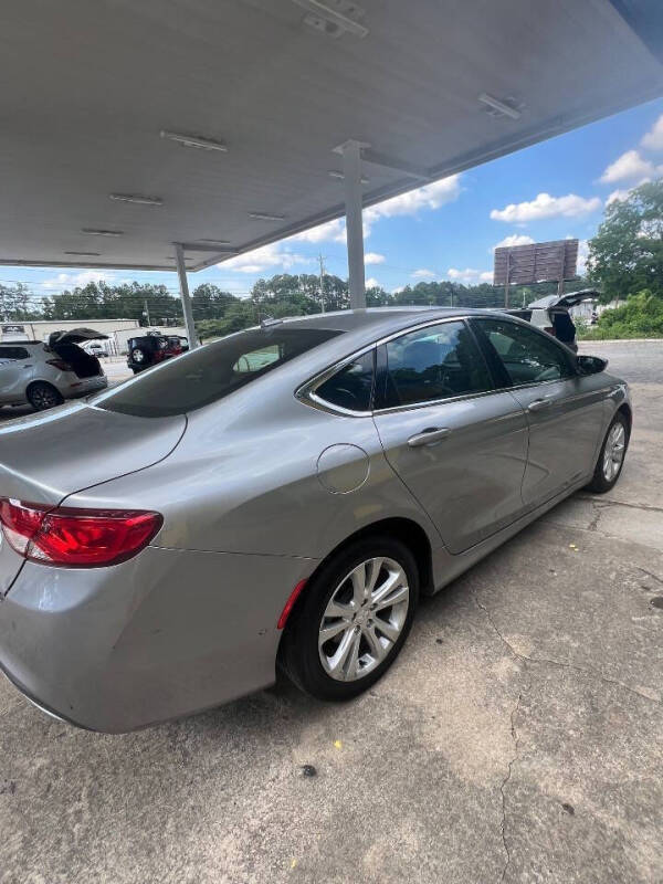 2017 Chrysler 200 Limited