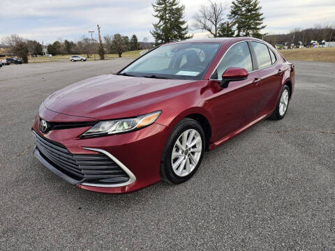 2022 Toyota Camry for sale at COUNTRYSIDE AUTO SALES 2 in Russellville KY