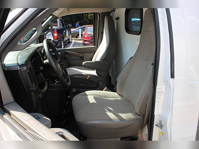 2019 Chevrolet Express 2500