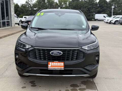 2025 Ford Escape Plug-In Hybrid PHEV