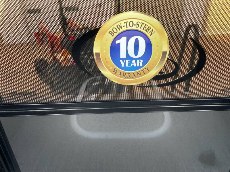 2024 Barletta Lusso 25UCA