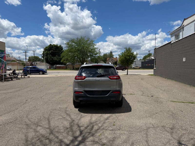 2016 Jeep Cherokee Latitude