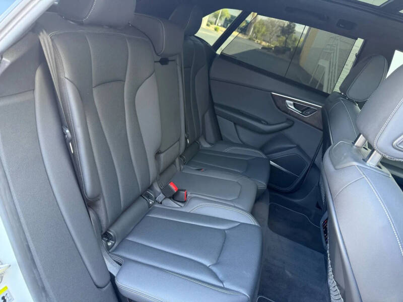 2019 Audi Q8 quattro Prestige 55 TFSI