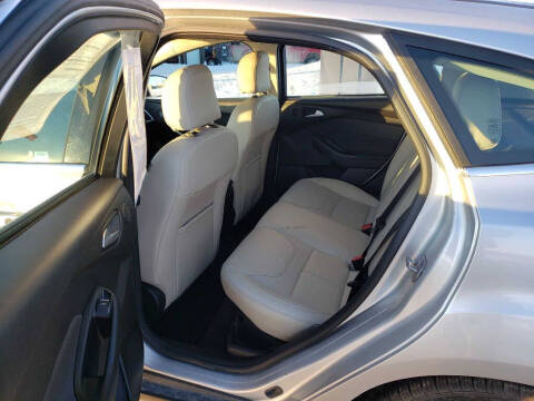 2017 Ford Focus Titanium