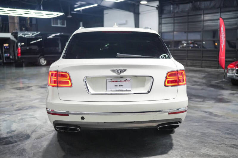 2017 Bentley Bentayga