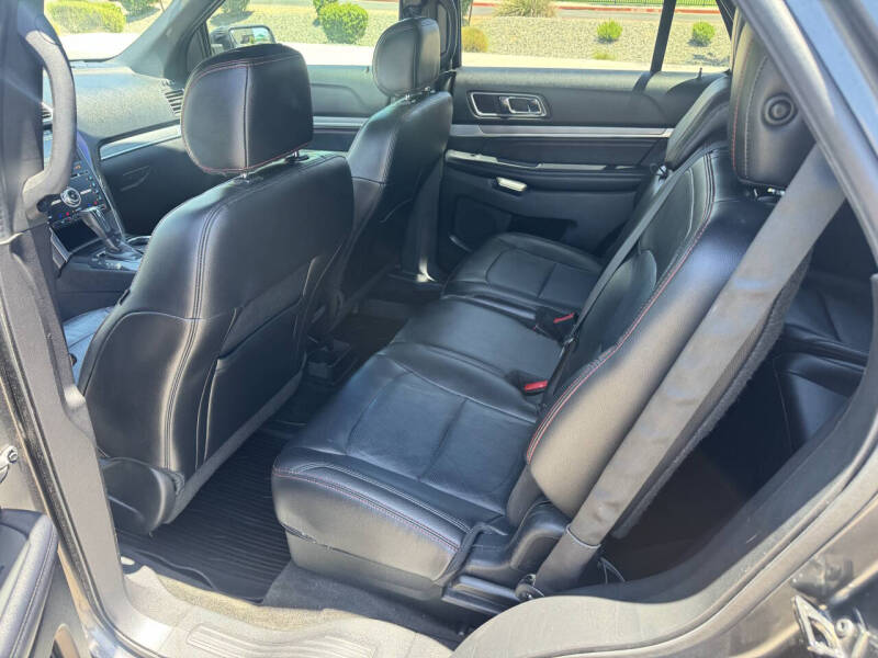 2017 Ford Explorer Sport