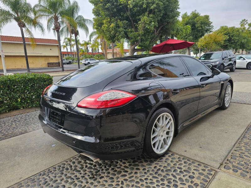 2011 Porsche Panamera
