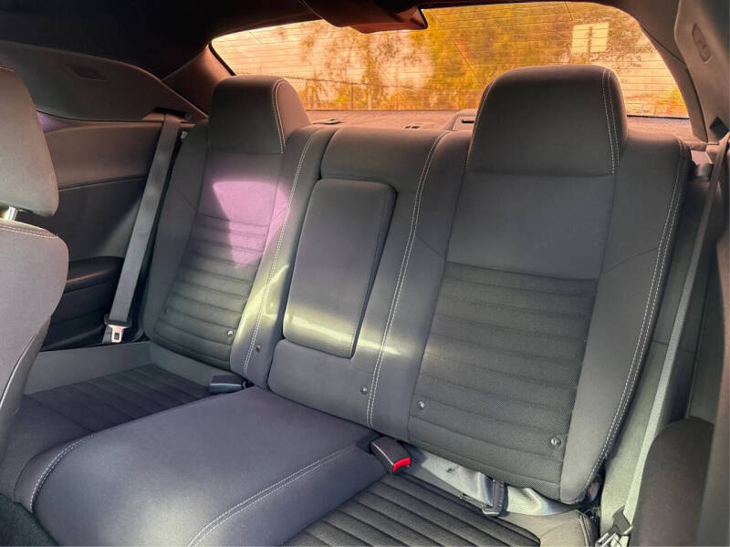 2014 Dodge Challenger SRT8 Core