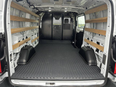 2024 Ford Transit 250