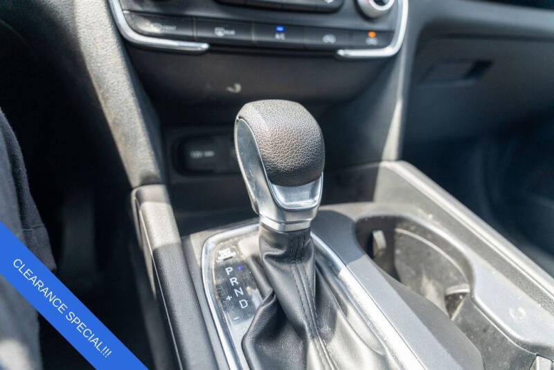 2020 Hyundai Santa Fe SE