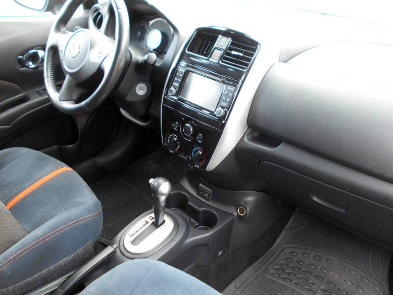 2017 Nissan Versa Note SR