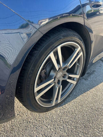 2011 Porsche Panamera