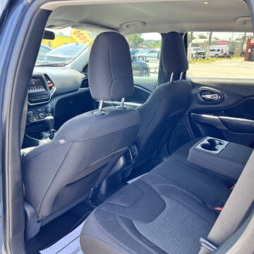2020 Jeep Cherokee Latitude