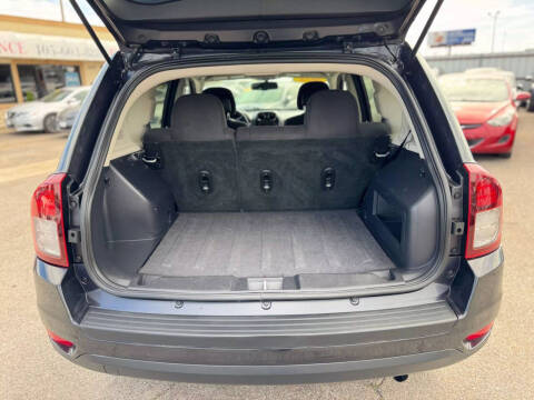 2016 Jeep Compass Sport