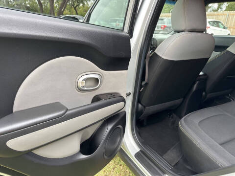 2014 Kia Soul +