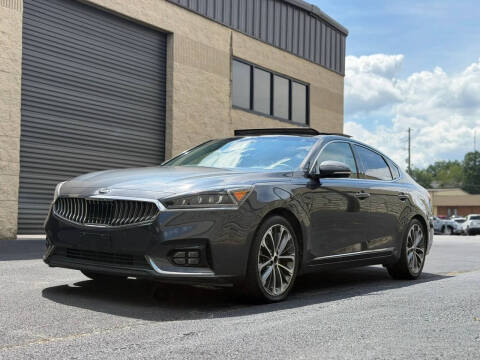 2017 Kia Cadenza Technology