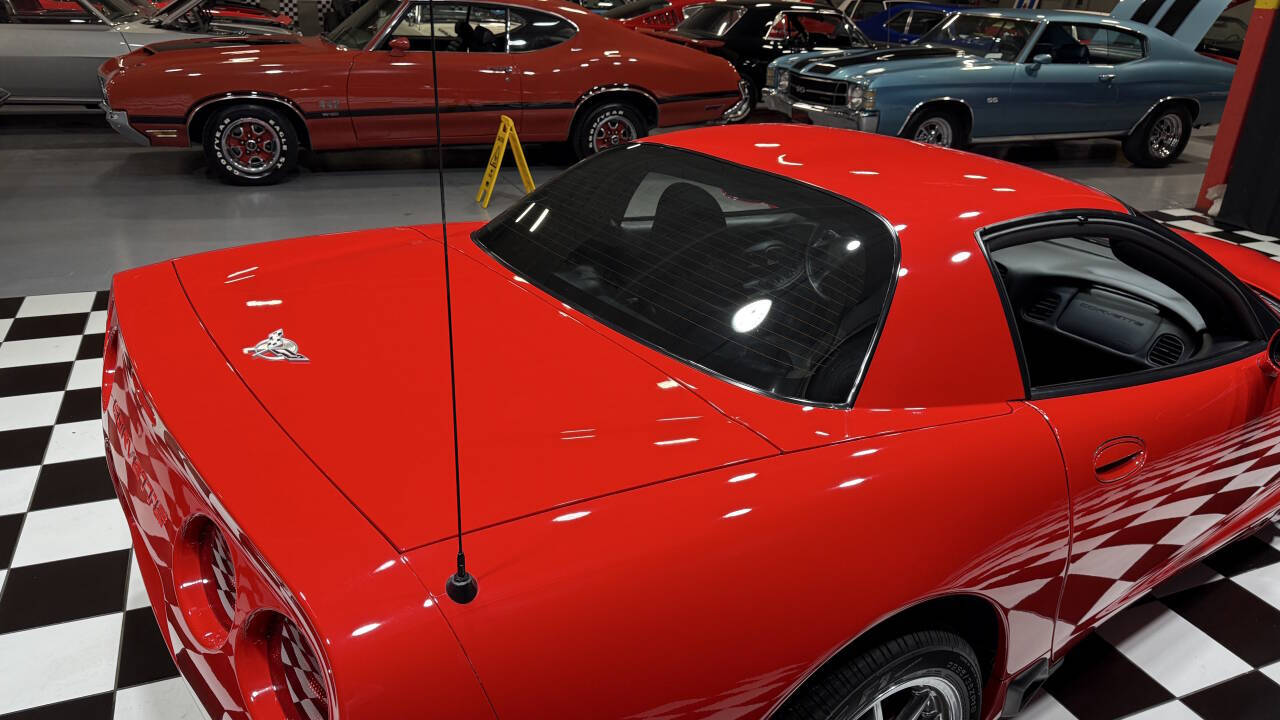 2003 Chevrolet Corvette 147