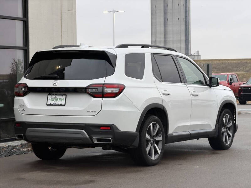 2025 Honda Pilot Elite