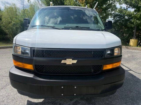 2023 Chevrolet Express 2500