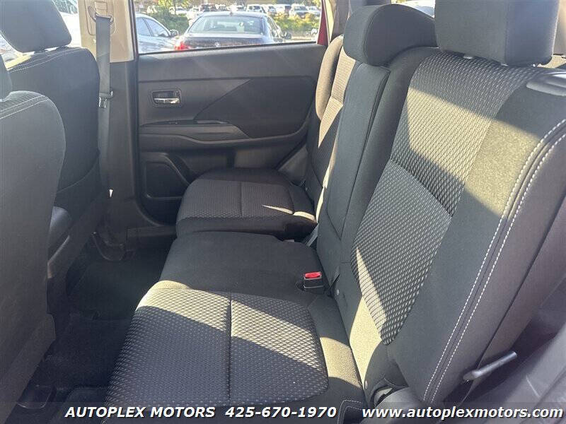 2017 Mitsubishi Outlander SE