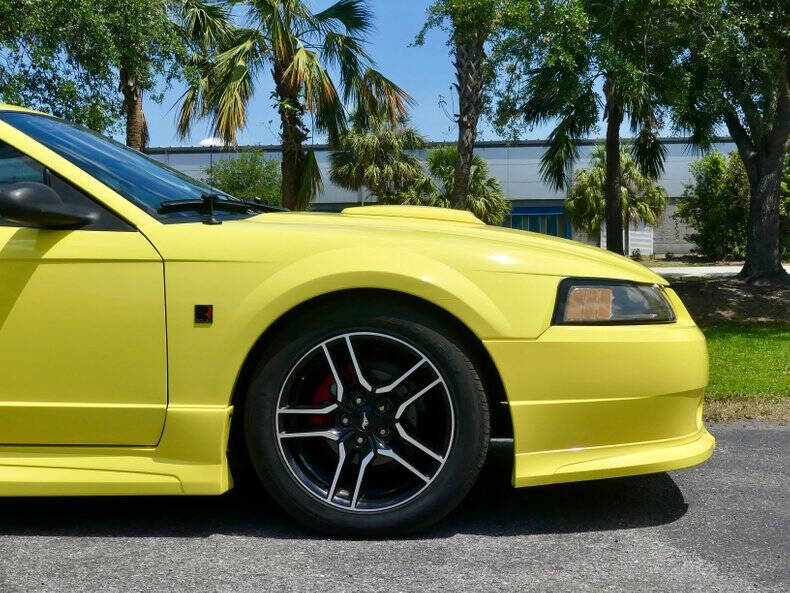 2001 Ford Mustang