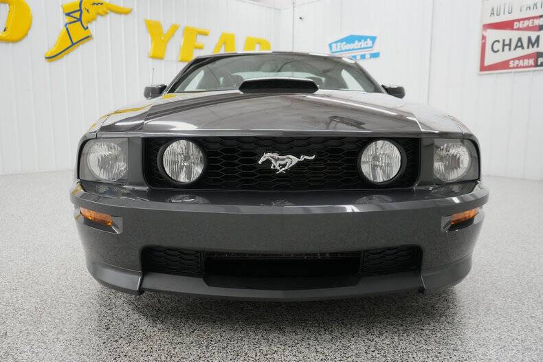 2008 Ford Mustang