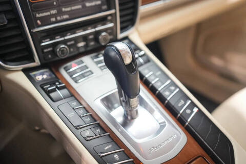 2011 Porsche Panamera