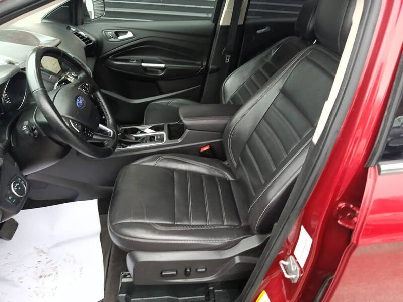 2019 Ford Escape Titanium