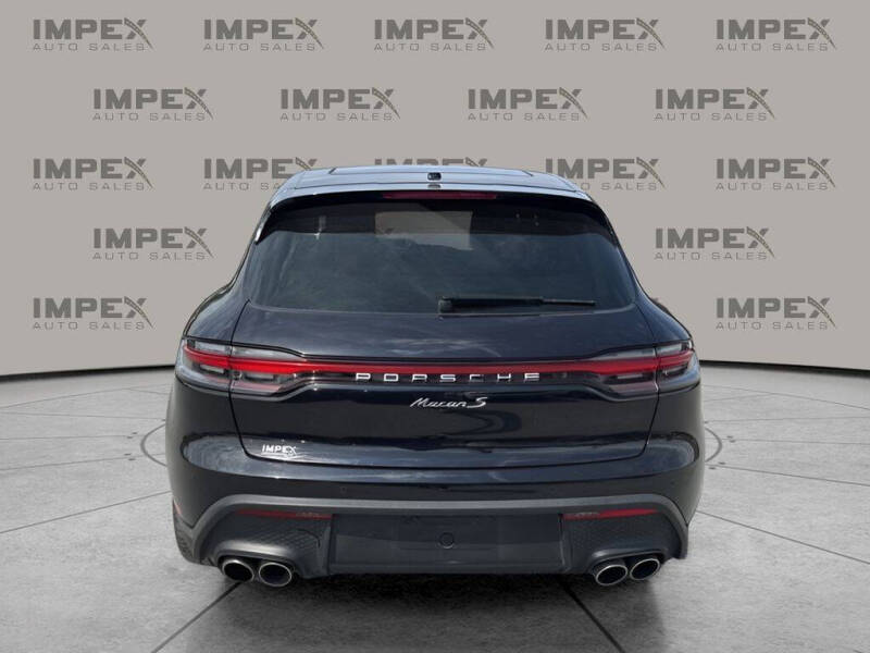 2023 Porsche Macan S