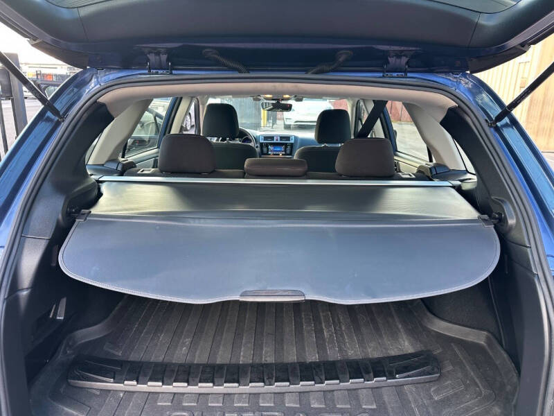 2019 Subaru Outback 2.5i