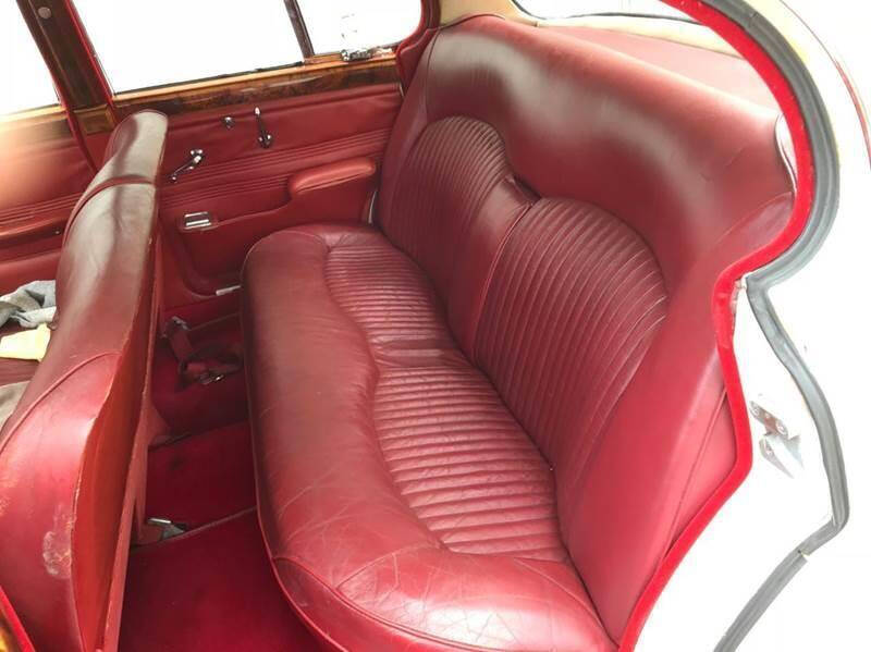 1967 Jaguar Mark II  3.8L S type