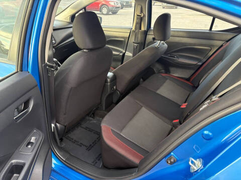 2024 Nissan Versa SR