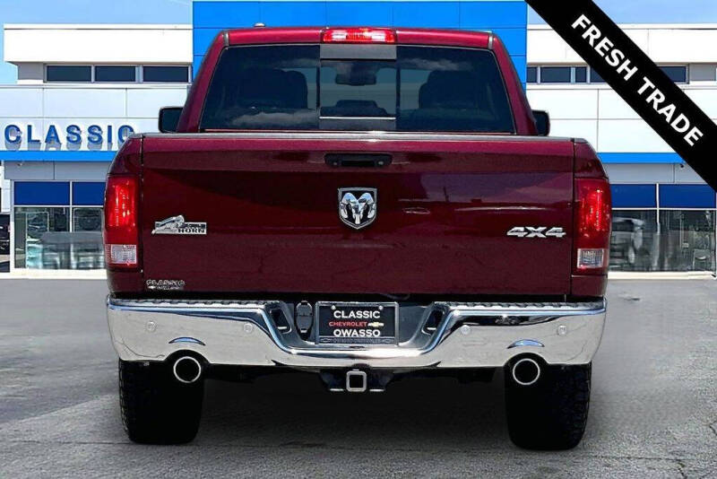 2017 RAM 1500 SLT